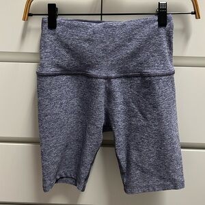 Beyond yoga biker short blue - S